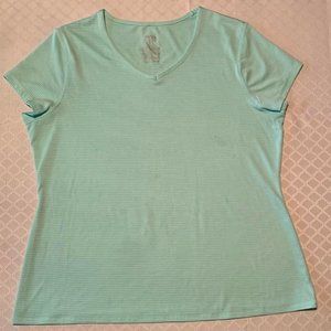 Size 1X (16/18) Athletic Lt Green/Wht Tee